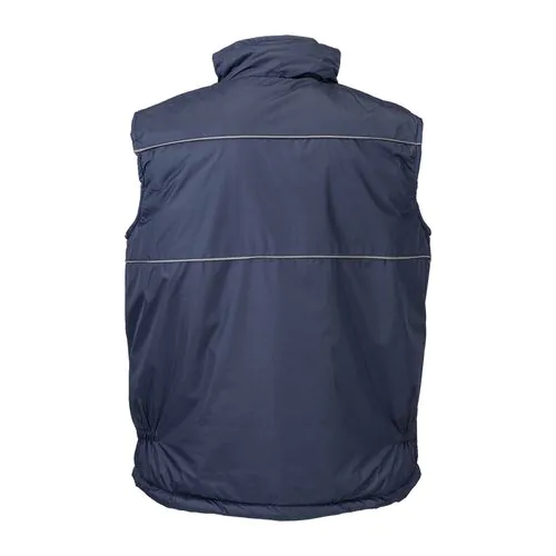 Chaleco acolchado e impermeable.