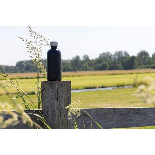 Bouteille pour boisson gazeuse en acier recyclé RCS Bouteille pour boisson gazeuse en acier recyclé RCS