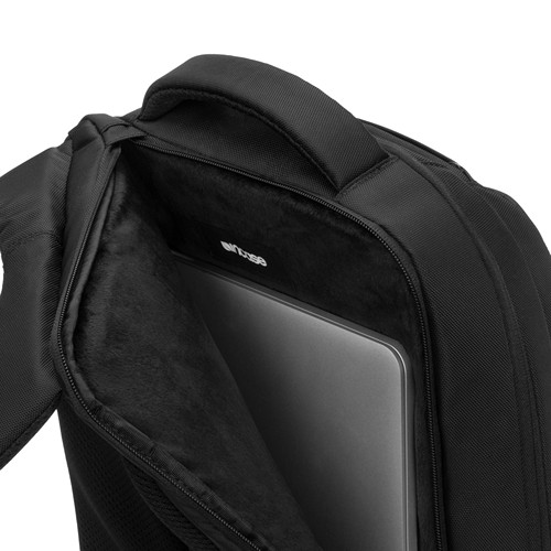 Incase ICON Slim Pack Incase ICON Slim Pack