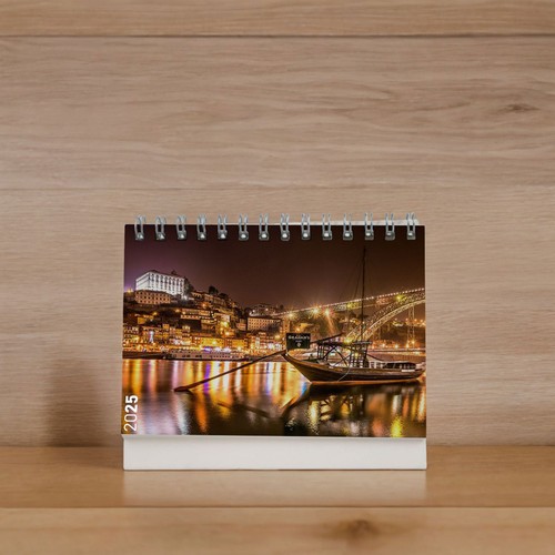 CALENDRIER DE BUREAU MOYEN 14CM 13 FEUILLES PERSONNALISABLES CALENDRIER DE BUREAU MOYEN 14CM 13 FEUILLES PERSONNALISABLES