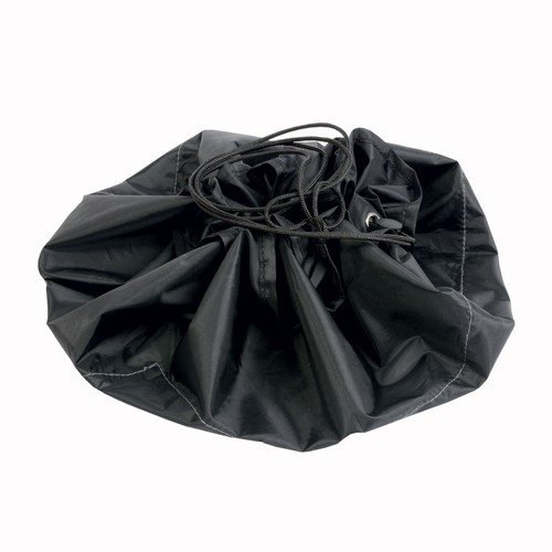 Polyester foot mat. Can be folded and turned into a bag for damp clothes (65 cm diameter w Polyester foot mat. Can be folded and turned into a bag for damp clothes (65 cm diameter w