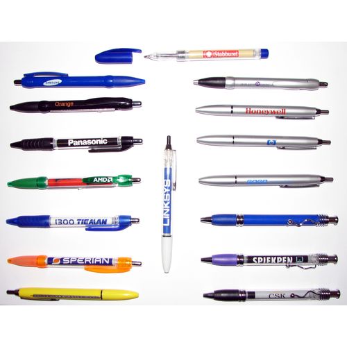 Flag pens