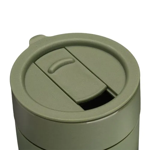 300 ml silicone-coated ceramic mug. Removable PP cap with sliding opening 300 ml silicone-coated ceramic mug. Removable PP cap with sliding opening