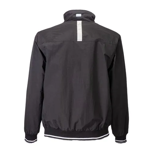 Chaqueta forrada con red.