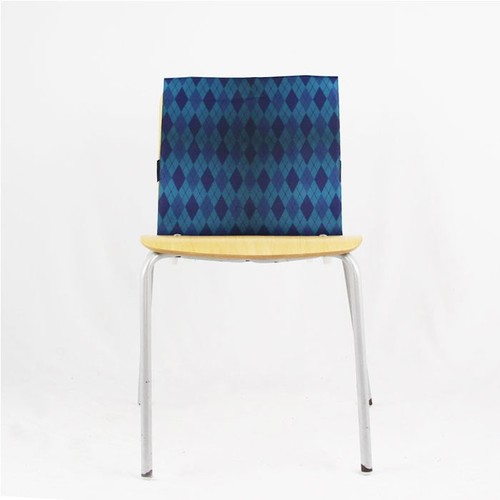 CUSTOMIZABLE CHAIR BACK