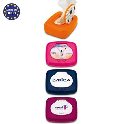 Plastic box with 20 refreshing wipes