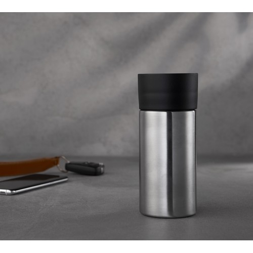 Thermobecher Druckverschluss