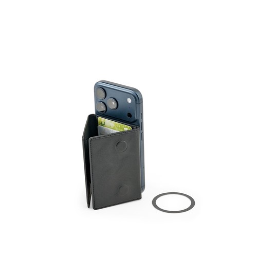 HARALD. High-capacity PU magnetic wallet with RFID blocking HARALD. High-capacity PU magnetic wallet with RFID blocking