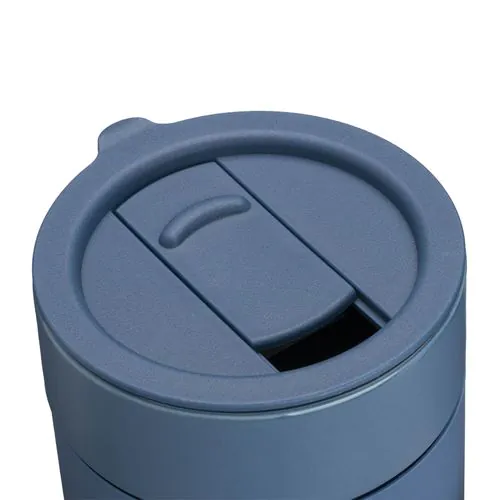300 ml silicone-coated ceramic mug. Removable PP cap with sliding opening 300 ml silicone-coated ceramic mug. Removable PP cap with sliding opening