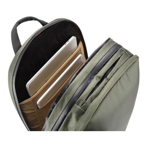 Bobby Explore backpack