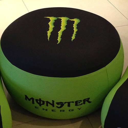 CUSTOMIZABLE INFLATABLE PUFF COVER