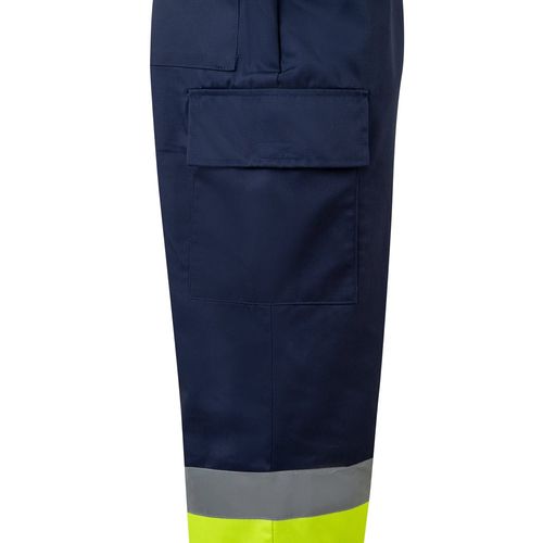 VL ARTEMIS. Pantalon bicolore en sergé (190g/m²), en coton (20%) et polyester (80%) VL ARTEMIS. Pantalon bicolore en sergé (190g/m²), en coton (20%) et polyester (80%)
