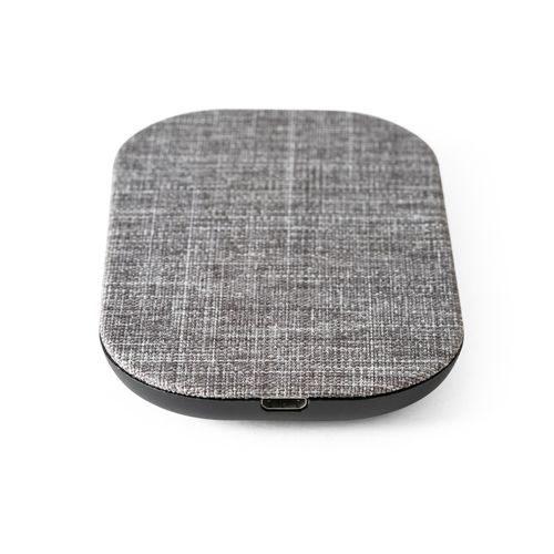 RENEWAL CHARGER. Superfast 15W wireless charger in recycled PET (100% rPET)