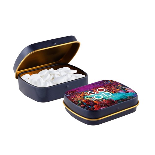Mini hinge tin filled with peppermint Mini hinge tin filled with peppermint
