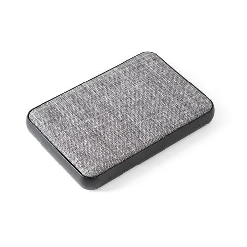 RENEWAL BATTERY. Power bank 5.000 mAh wykonany w PET pochodzącego z recyklingu (100% rPET)