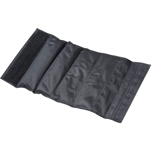 Bottle cooler with cooling pads Bottle cooler with cooling pads