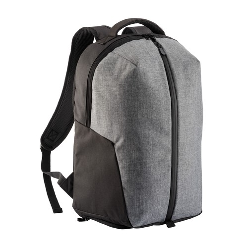 Zaino sport in poliestere 600D melange, ampio scomparto principale con porta pc (15").