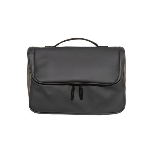 Beauty case in soft PU water resistant. Beauty case in soft PU water resistant.