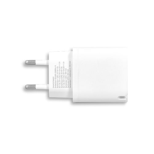 30 W USB QC & PD TYPE-C OUTPUTS FAST CHARGER 30 W USB QC & PD TYPE-C OUTPUTS FAST CHARGER