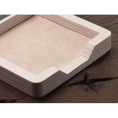 Caja de madera para tarjetas de memoria