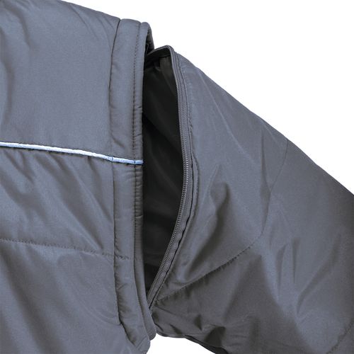 Chaqueta acolchada de poliéster. Chaqueta acolchada de poliéster.