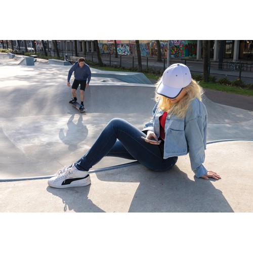 Casquette contraste 6 panneaux coton recyclé Impact AWARE™ Casquette contraste 6 panneaux coton recyclé Impact AWARE™