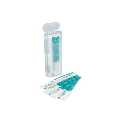 Plaster box with 10 PE plasters (70 × 18 mm)