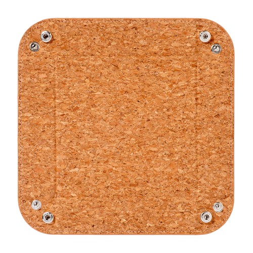 Bandeja de corcho con botones a presión.