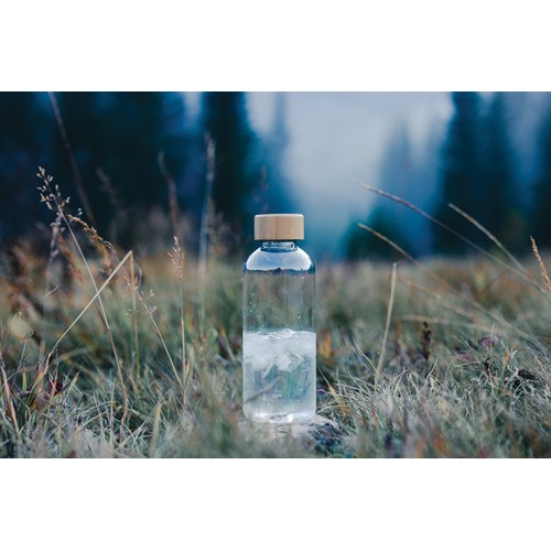 Bouteille 600ml en rPET RCS avec couvercle en bambou