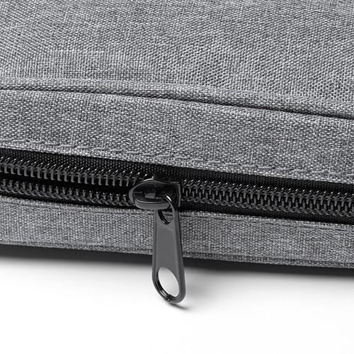 Astuccio con chiusura con cerniera. Calisto