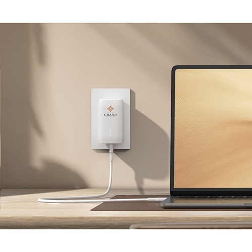 Belkin BoostCharge 3-Port Wall Charger EU Belkin BoostCharge 3-Port Wall Charger EU