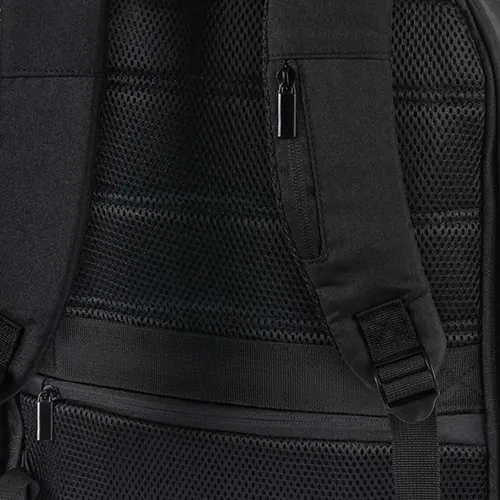 SAC A DOS ANTI-VOL EN RPET 300D AVEC SORTIE USB