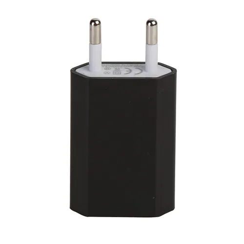 ALIMENTATORE USB IN PLASTICA ALIMENTATORE USB IN PLASTICA
