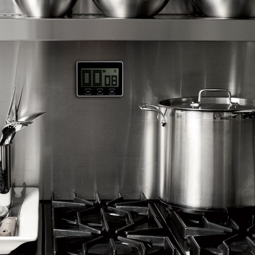 * TIMER DIGITALE IN PLASTICA