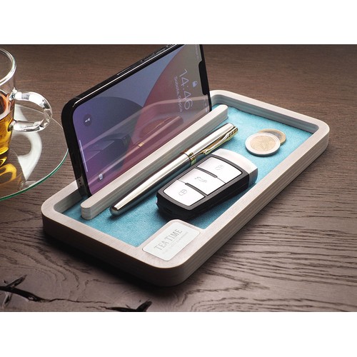 Drewniany organizer na biurko