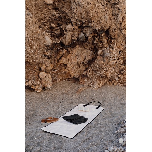 VINGA Volonne AWARE™ recycled canvas beach mat VINGA Volonne AWARE™ recycled canvas beach mat