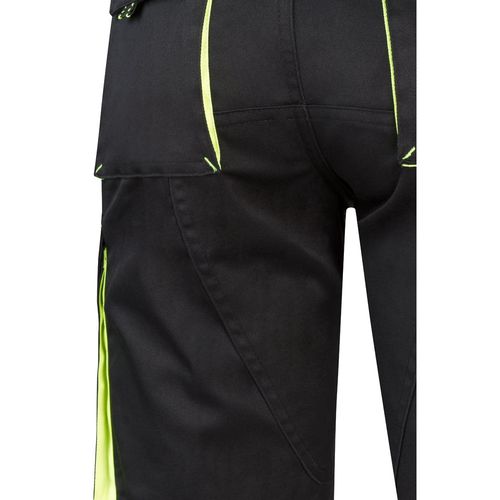 VL HEMERA. Two-tone, multi-pocket stretch Bermuda shorts (240g/m²), in cotton (46%), EME (38%) and polyester (16%) VL HEMERA. Two-tone, multi-pocket stretch Bermuda shorts (240g/m²), in cotton (46%), EME (38%) and polyester (16%)
