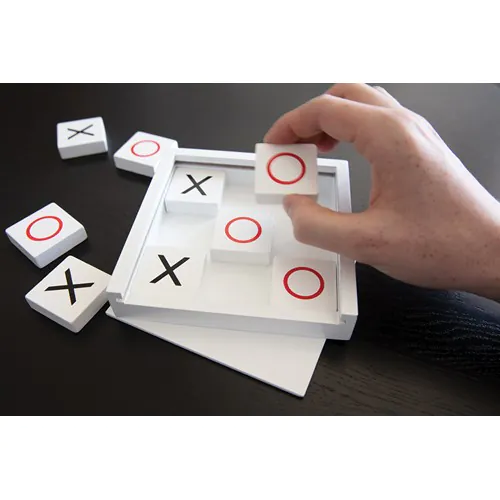 Deluxe Tic Tac Toe game Deluxe Tic Tac Toe game