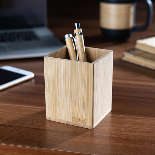 Pot à crayons en bambou. Cerastio