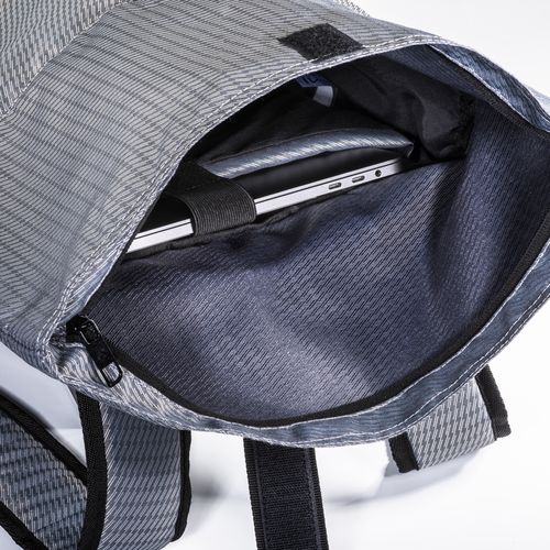 Zaino porta pc in poliestere riciclato con tintura ecologica